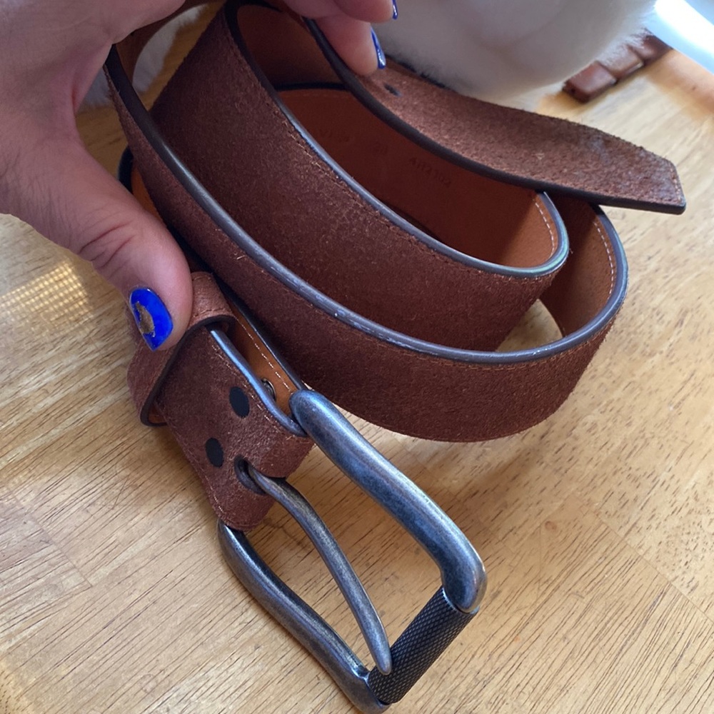 ORVIS leather belt size 38” in good condition